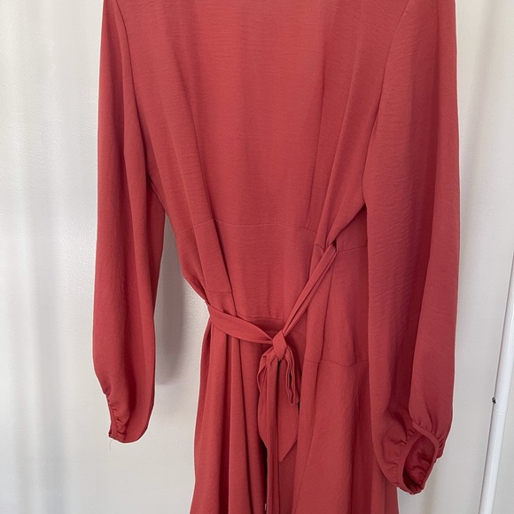 Wrap mini dress - Picture 3 of 5